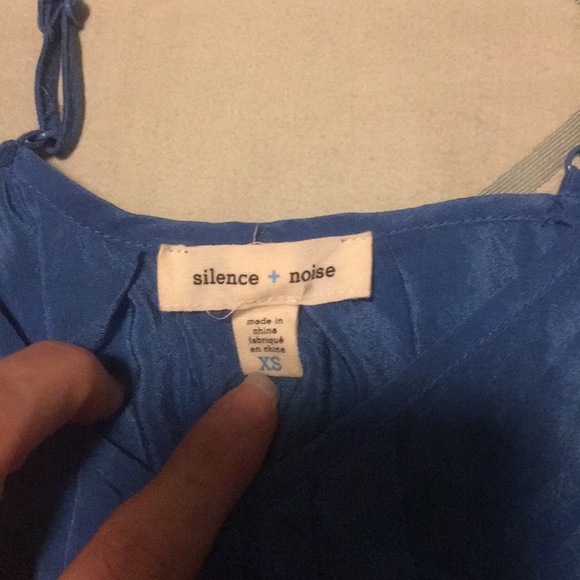 Anthropologie Silence and Noise XS - Picture 2 of 4